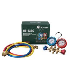 Manifold Universal Set